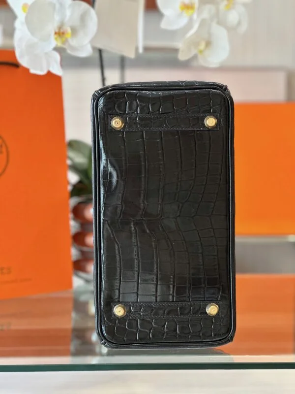 Hermès Birkin 30 Black/Pink Crocodile Leather – Custom Made Bag product view 7