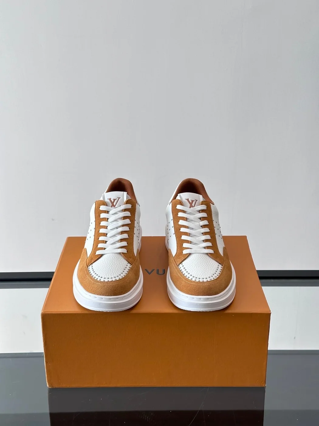 Louis Vuitton Men White Brown Suede Leather Sneakers product view 2