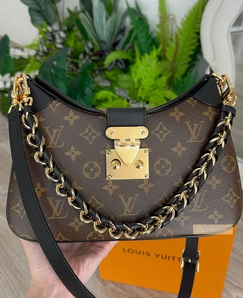 Louis Vuitton Twinny bag in Monogram product photo