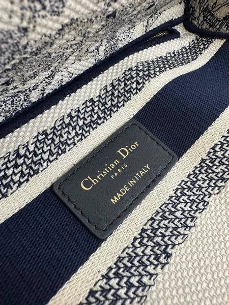 Dior Bag Lady D-lite Bag Blue product view 4