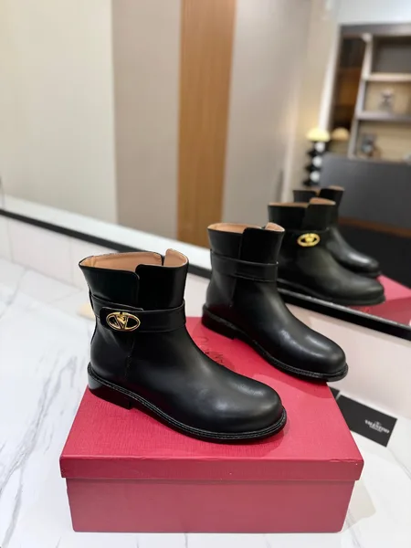 Valentino Women Black Leather Ankle Boots — Low-Heel Chain-Cuff Style product photo