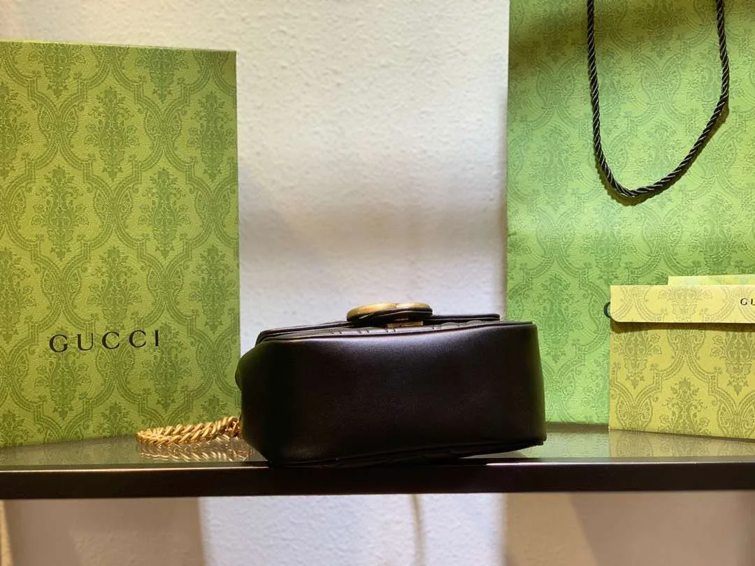 Gucci Marmont Women’s Handbag Black 20 cm product view 3
