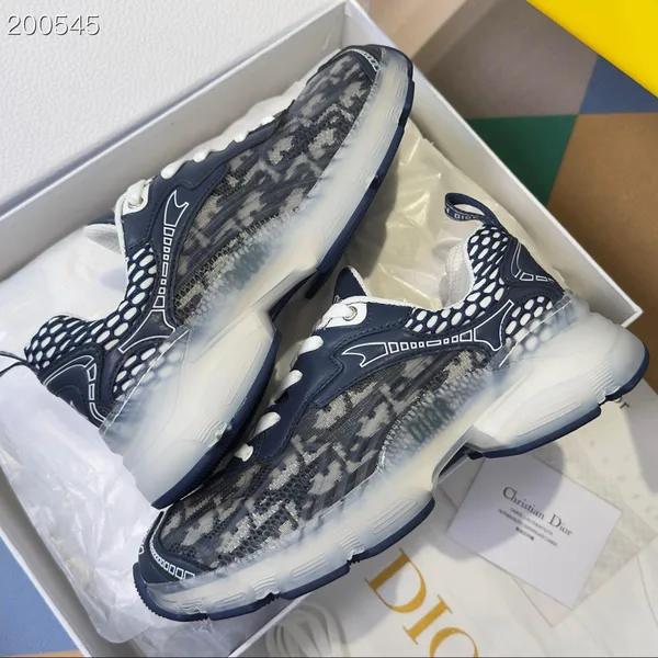 Dior Vibe sneakers in the Deep Blue Dior product photo