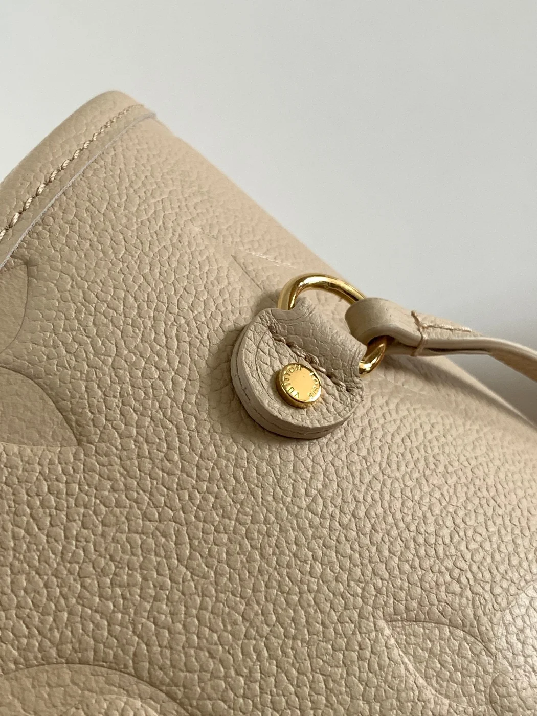 Louis Vuitton Neverfull 32 Light Beige Monogram Empreinte Leather Bag product view 2