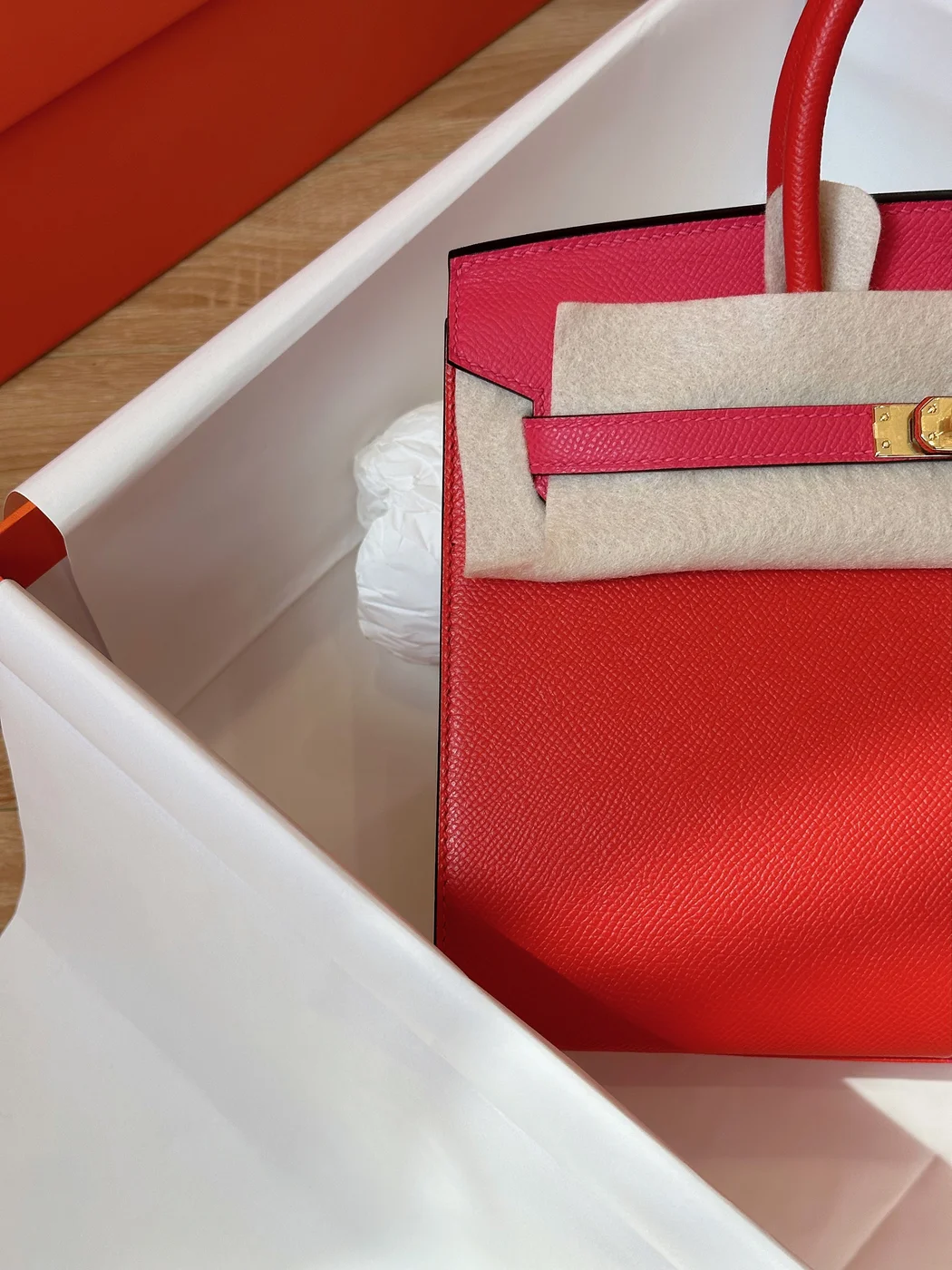 Hermès Birkin 25 Pink/Red Epson Leather Gold Hardware Bag product view 4