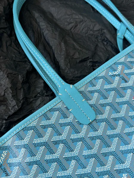 Goyard Chevron Tote Bag Bright Blue product view 2