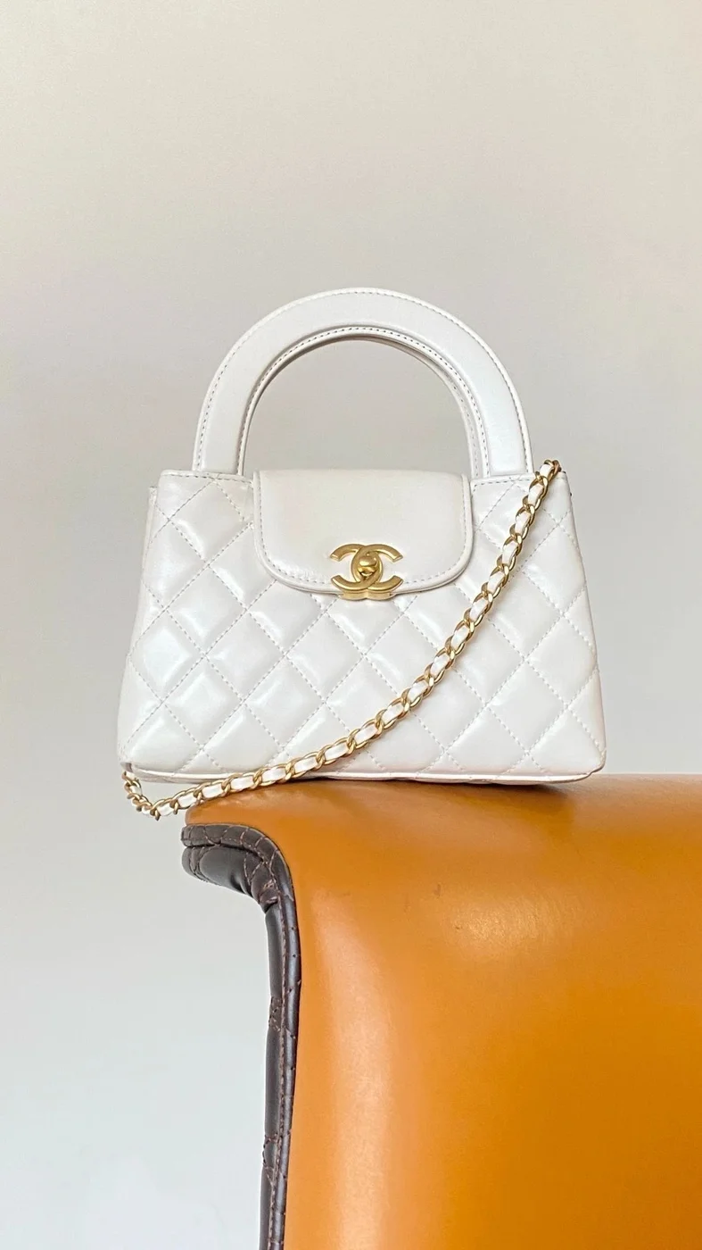 Chanel Kelly Mini Shopping Bag White product view 1