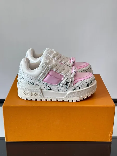 Louis Vuitton Men White Pink Leather Sneakers product photo