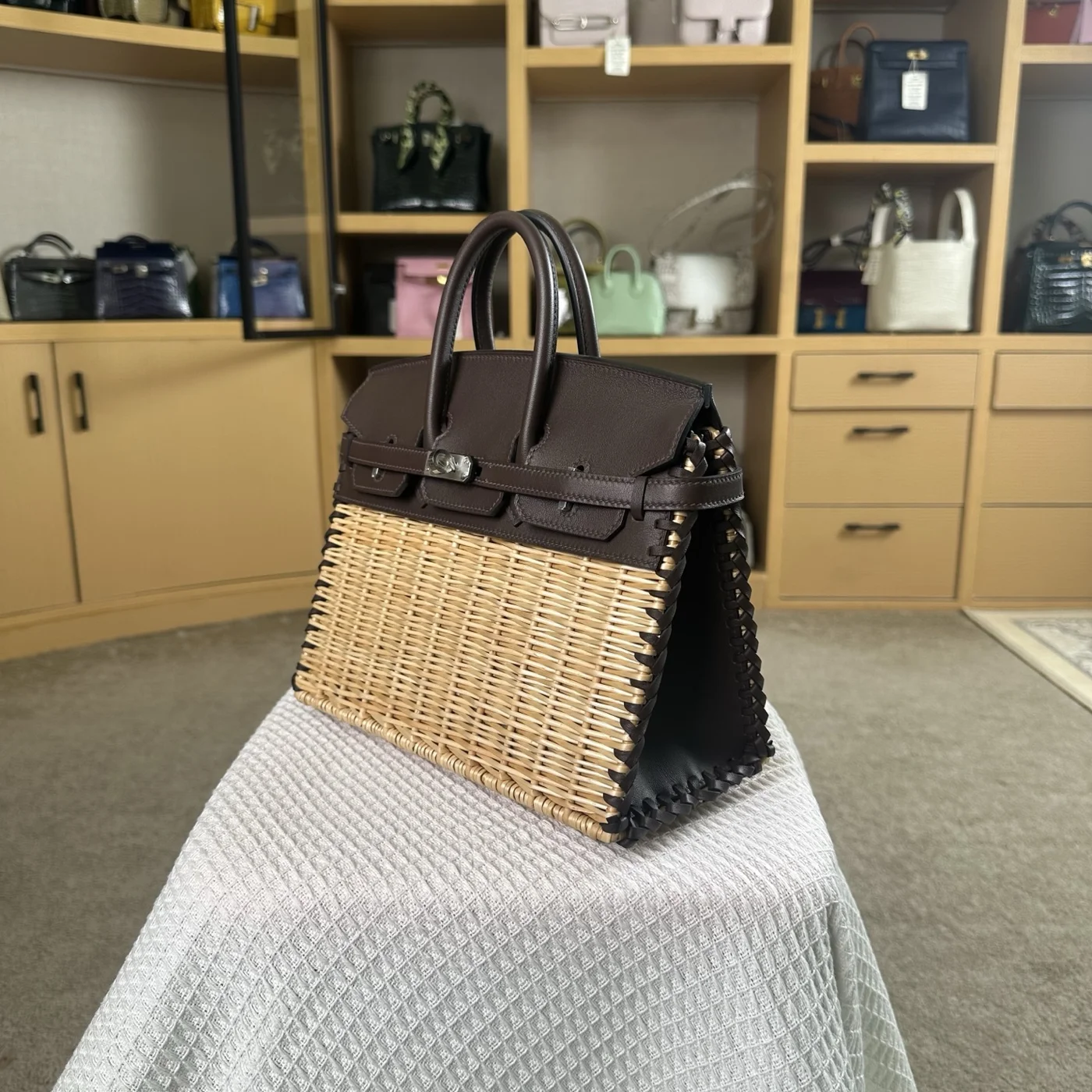 Hermès Birkin 25 cm Saddle Leather Bag product view 3