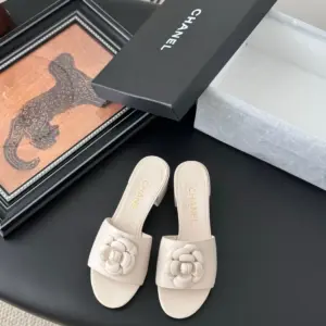 Chanel Women Beige Leather Flower Detail Mules product photo