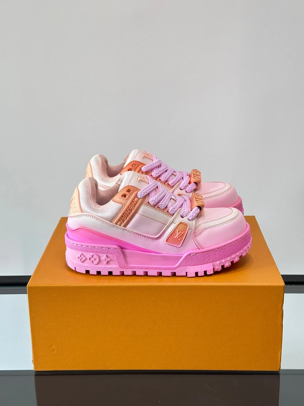 Louis Vuitton Men Pink Synthetic Leather Sneakers product view 1
