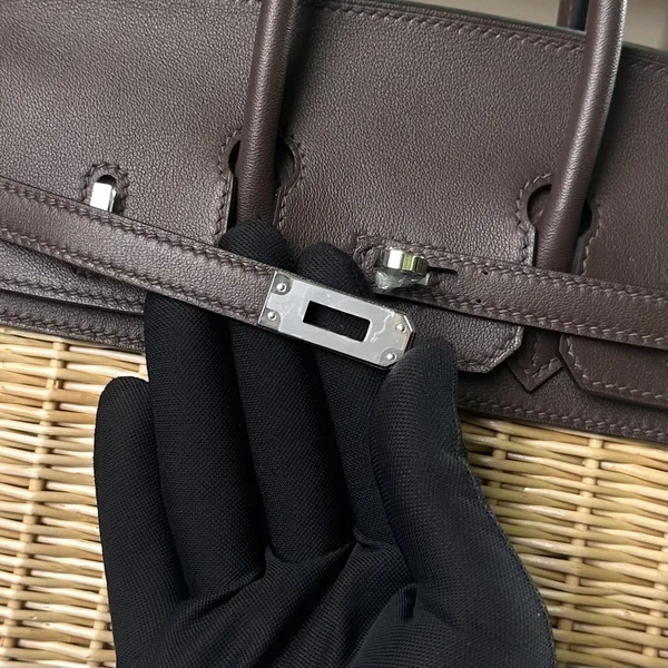 Hermès Birkin 25 cm Saddle Leather Bag product view 6