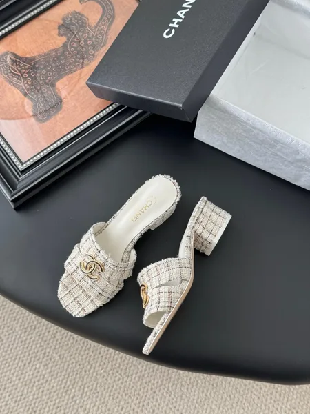Chanel Women Cream Slides — Textured CC Detail product view 3