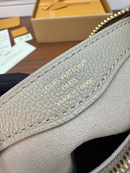 Louis Vuitton Boulogne PM Bag M13224 product view 4