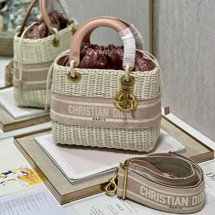 Dior Lady Wicker Bag product view 1