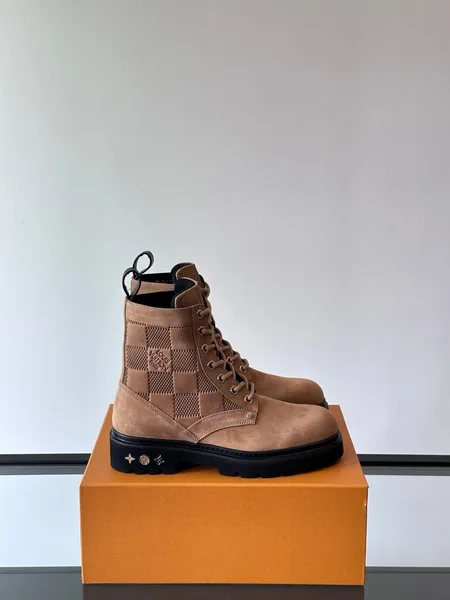 Louis Vuitton Men Beige Nubuck Leather Boots product photo