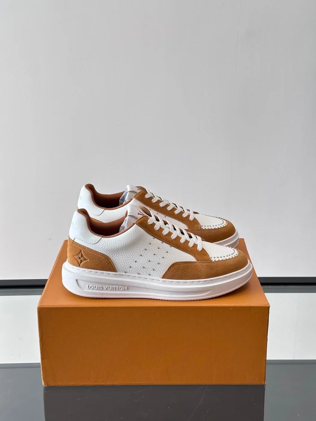 Louis Vuitton Men White Brown Suede Leather Sneakers product view 1