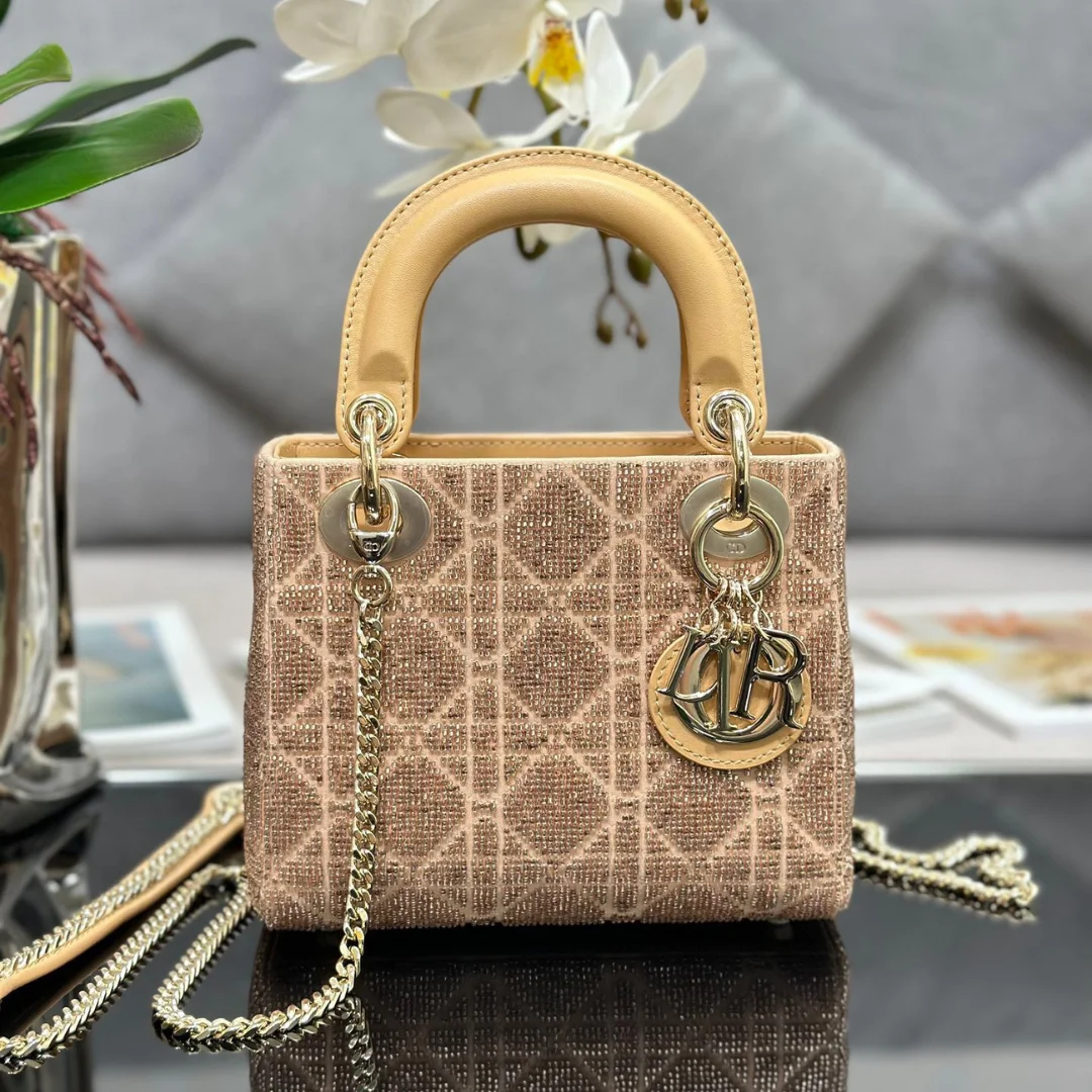 Dior Lady Yellow Beaded Handbag 17x15x7cm product view 1