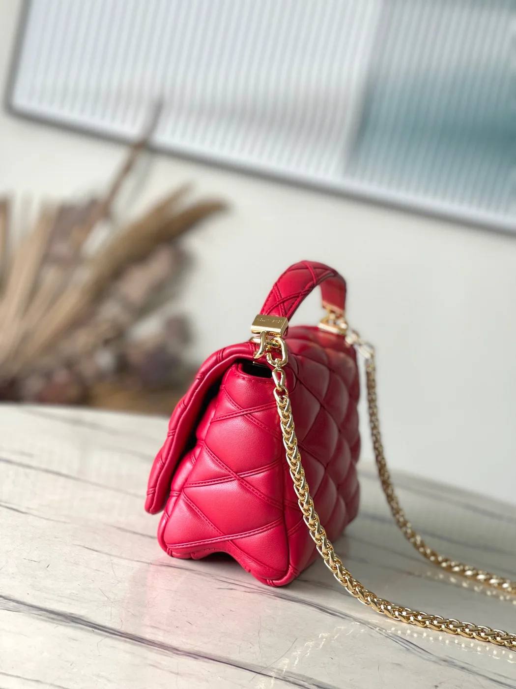 Louis Vuitton Twist Woman’s Red Handbags Smooth Leather 23 cm product view 8