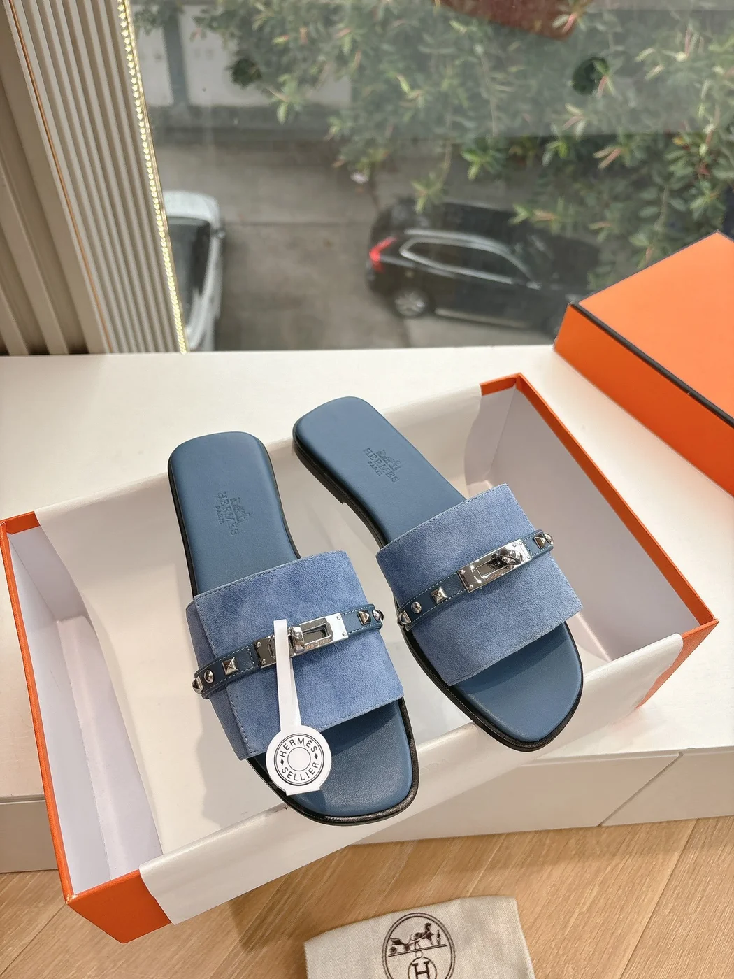 Hermès Women Blue Suede Flat Slide Sandals product view 3