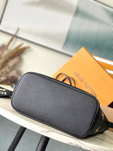 Louis Vuitton Neverfull MM In Black Cream Monogram Empreinte Leather Bag product view 4