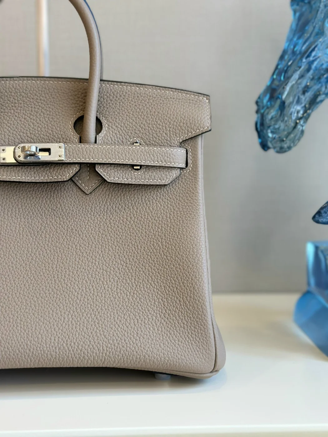 Hermès Birkin 25 Gris Tourterelle Togo Palladium Hardware Bag product view 6