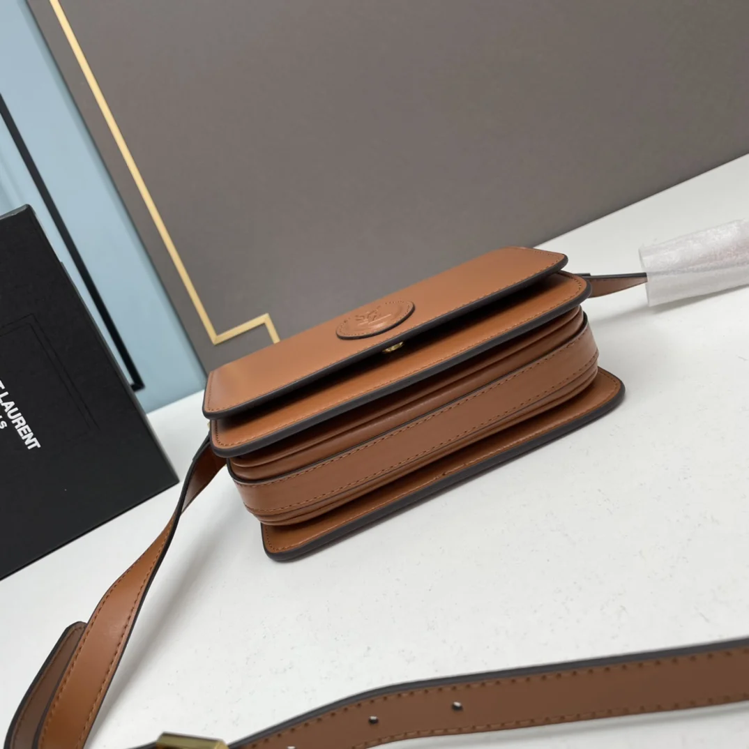Saint Laurent Le 61 Shoulder Bag Brown product view 5