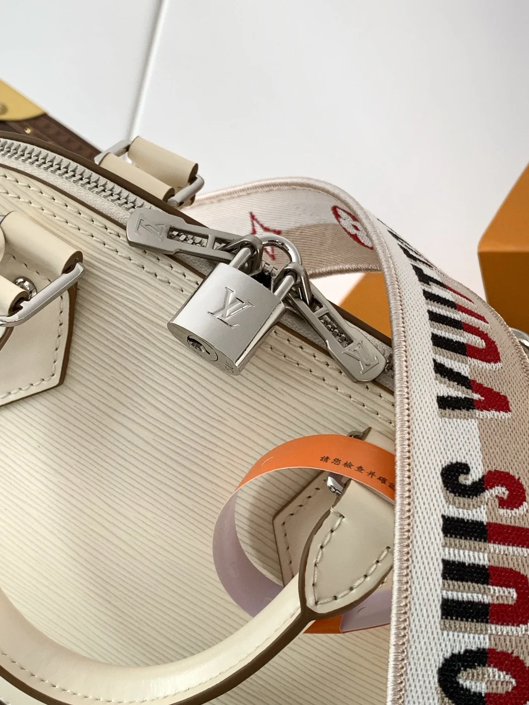 Louis Vuitton Alma BB Bag 23 In Beige Grain Cowhide product view 5