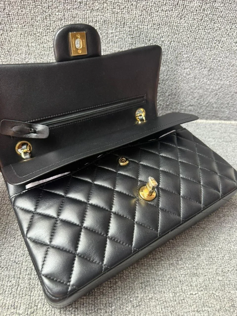 Chanel Classic Flap bag Lambskin Black Gold Hardware product view 7
