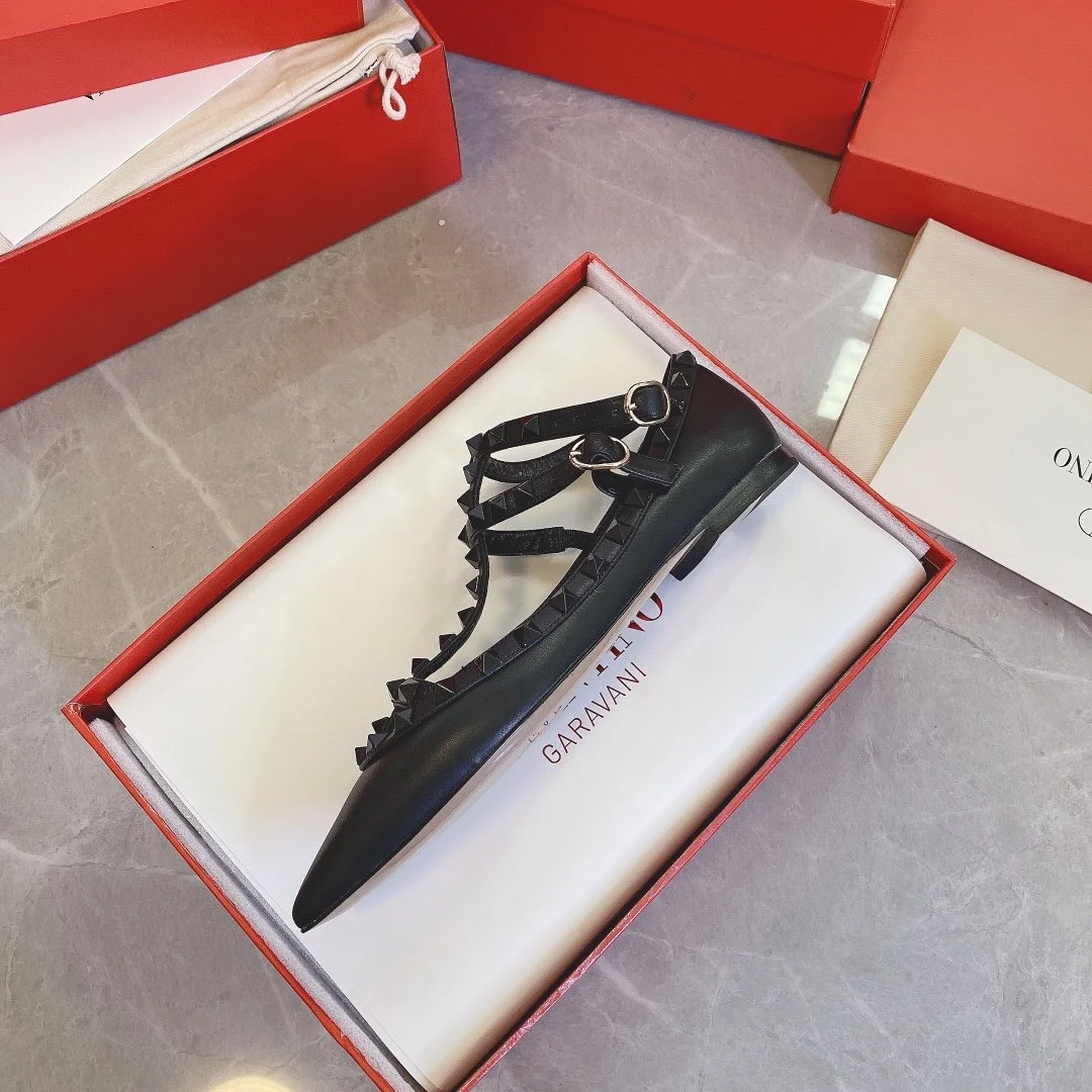 Valentino Women Black Leather Pointed Flats product view 6