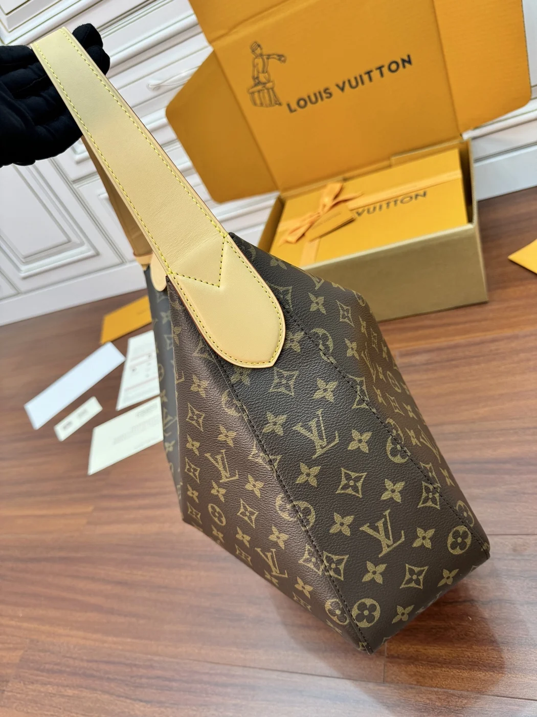 Louis Vuitton Slouchy MM Monogram Canvas Bag product view 3