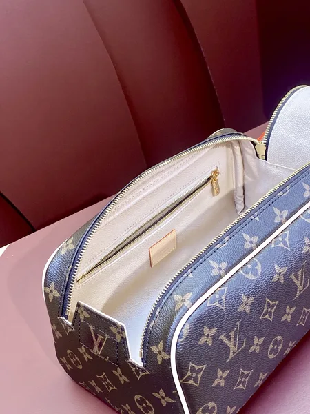 Louis Vuitton Dopp Kit Toilet Pouch in Monogram Canvas product view 2