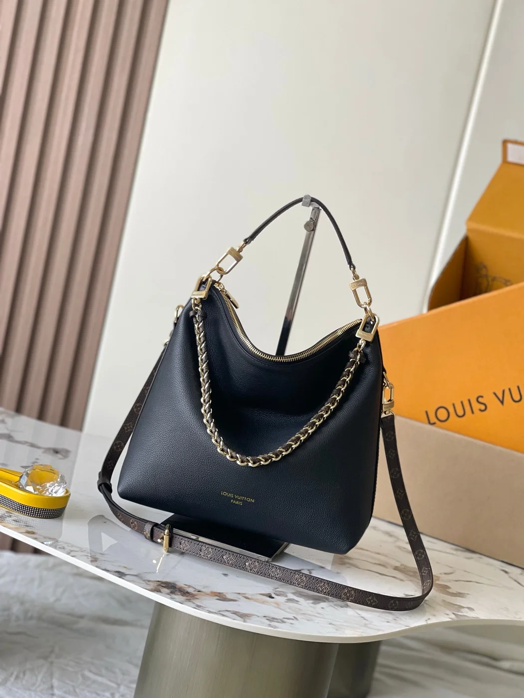Louis Vuitton Multipass Black M28029 Bag product view 4