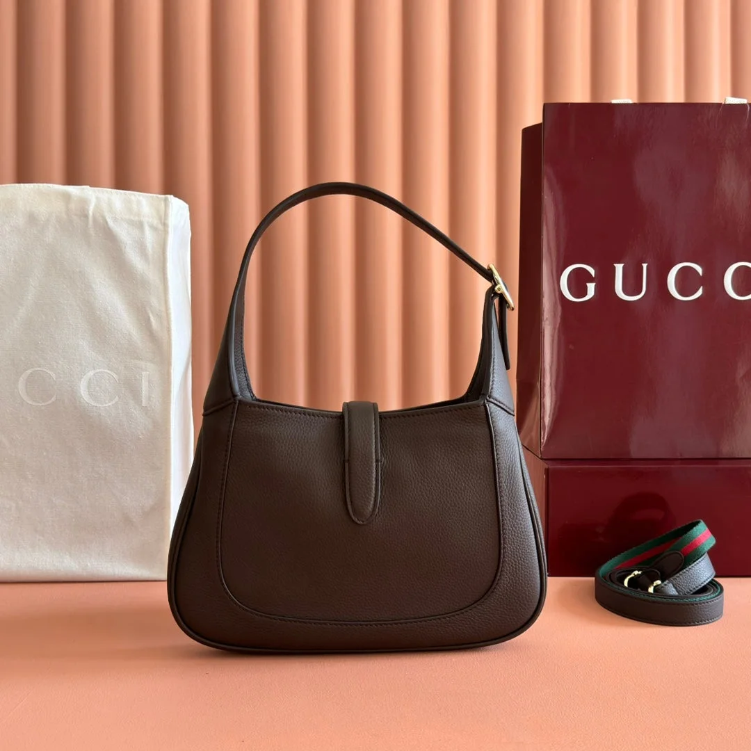 Gucci 25S Jackie 1961 Small Bag 28 cm In Dark Brown Leather With Gold Hardware product view 3
