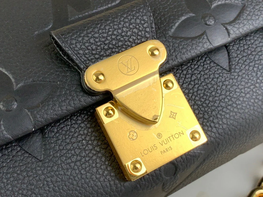 Louis Vuitton Favorite Bag 24x14cm — Black Embossed Monogram product view 5