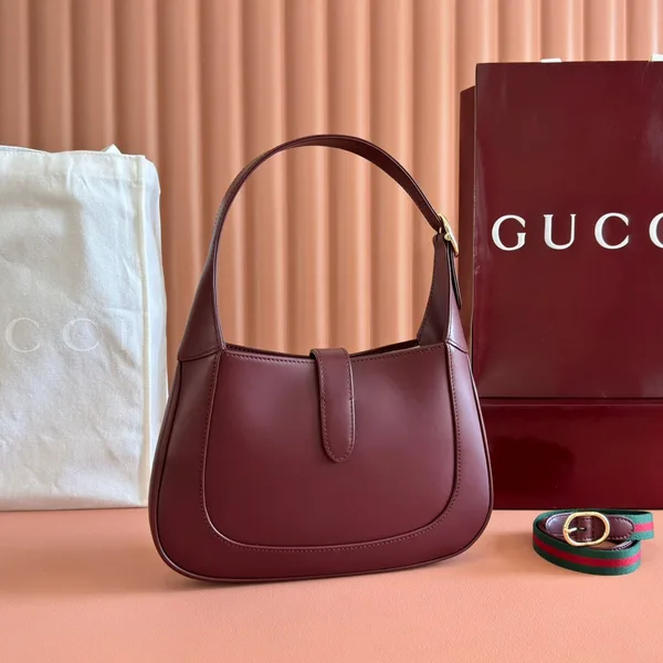 Gucci Jackie Small Shoulder Bag 27 In Burgundy Red Calfskin Gold Hardware product view 2