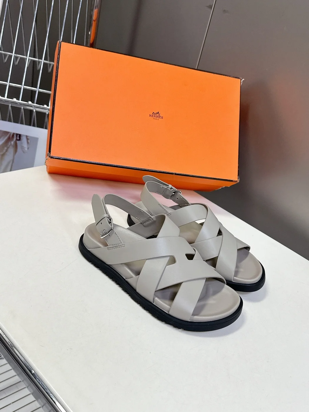 Hermès Women Light Gray Leather Sandals product view 3