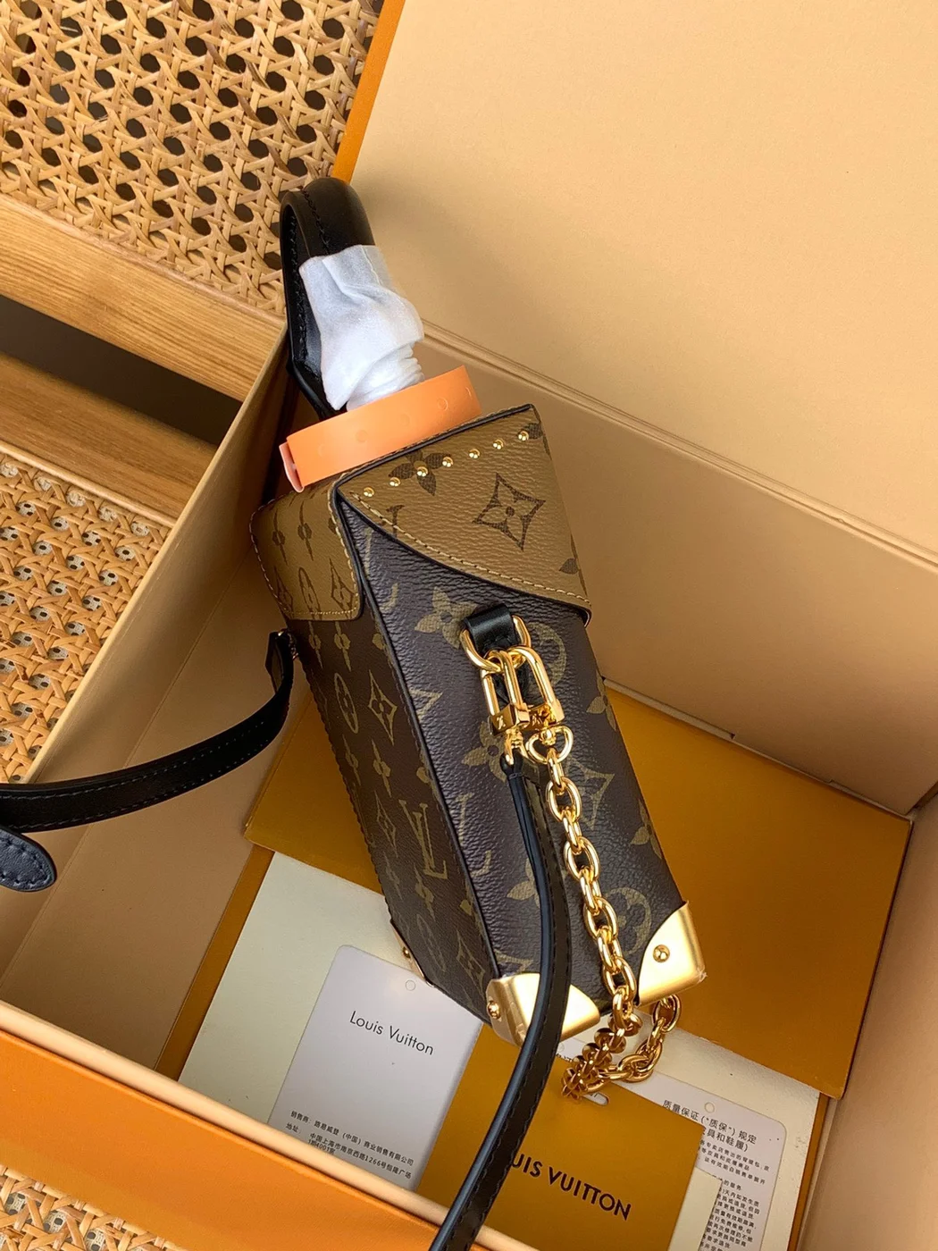 Louis Vuitton Camera Box Monogram Handbags 12.5×17.6x6cm product view 3