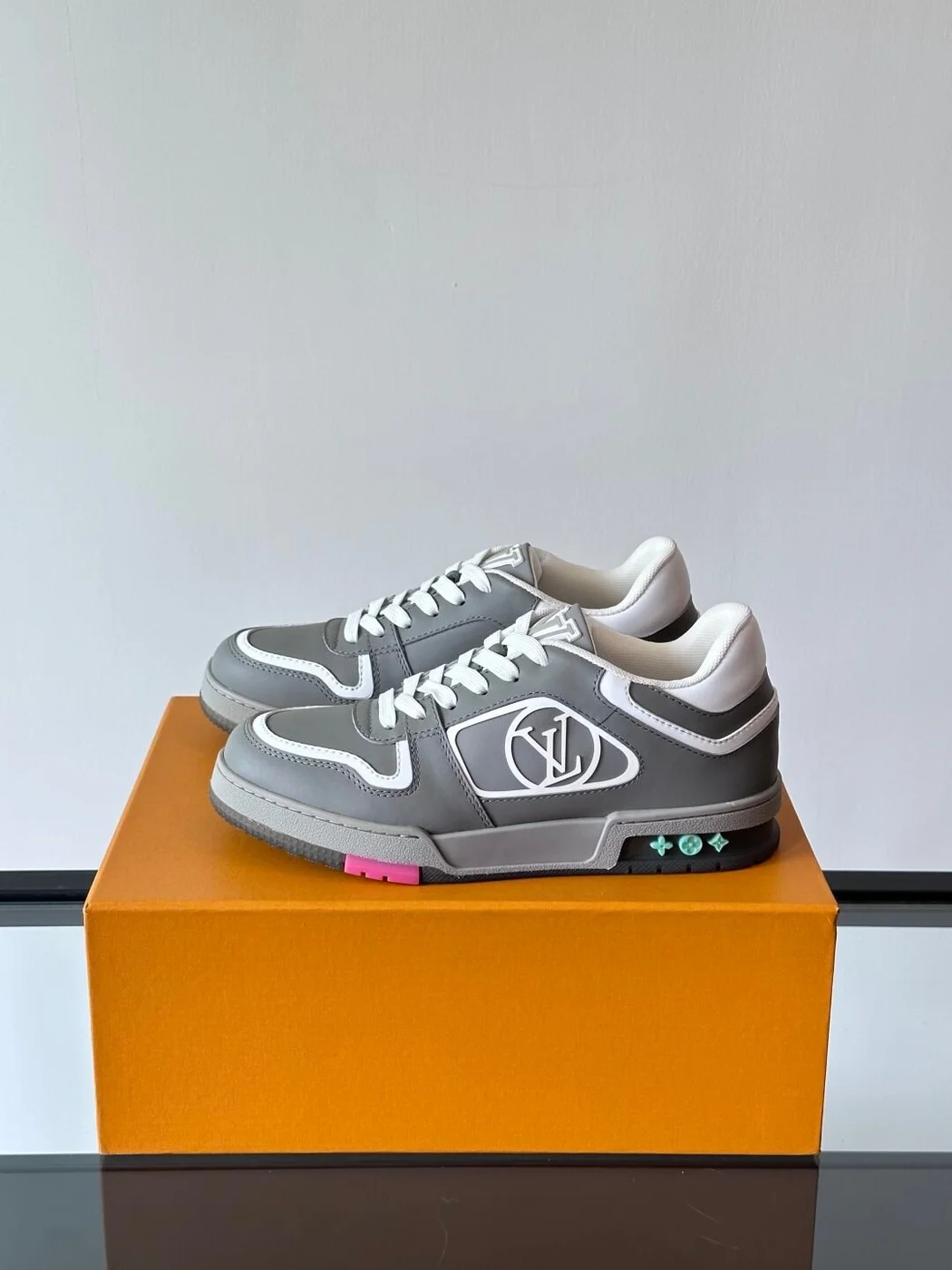 Louis Vuitton Men Grey White Leather Sneakers product view 3
