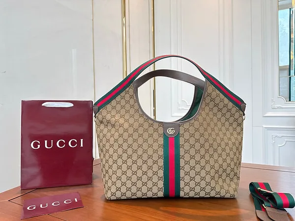 Gucci Giglio small tote bag product photo