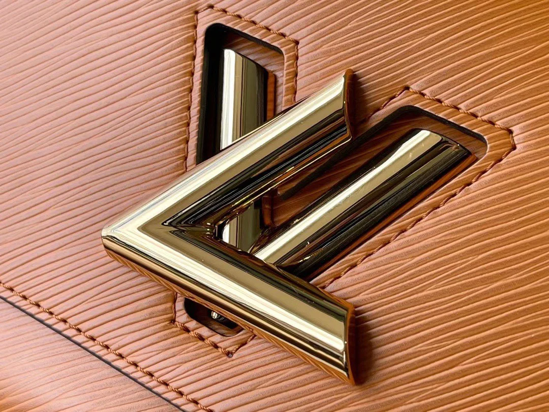 Louis Vuitton Twist Mini Orange Handbags 23x17x9cm product view 3