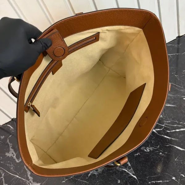 Gucci Ophidia GG Medium tote product view 7