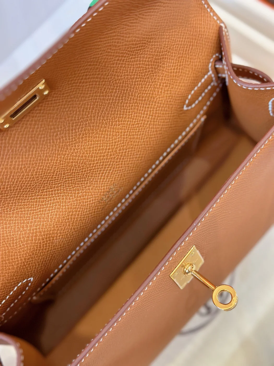 Hermès Pochette Brown Gold Hardware Bag product view 4
