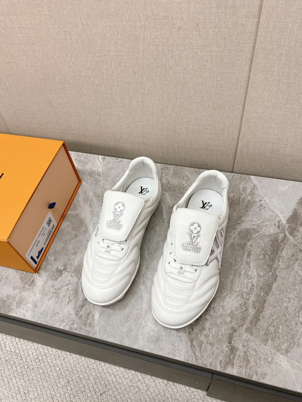 Louis Vuitton Women White Leather Sneakers — Outlined LV Side Detail product view 2