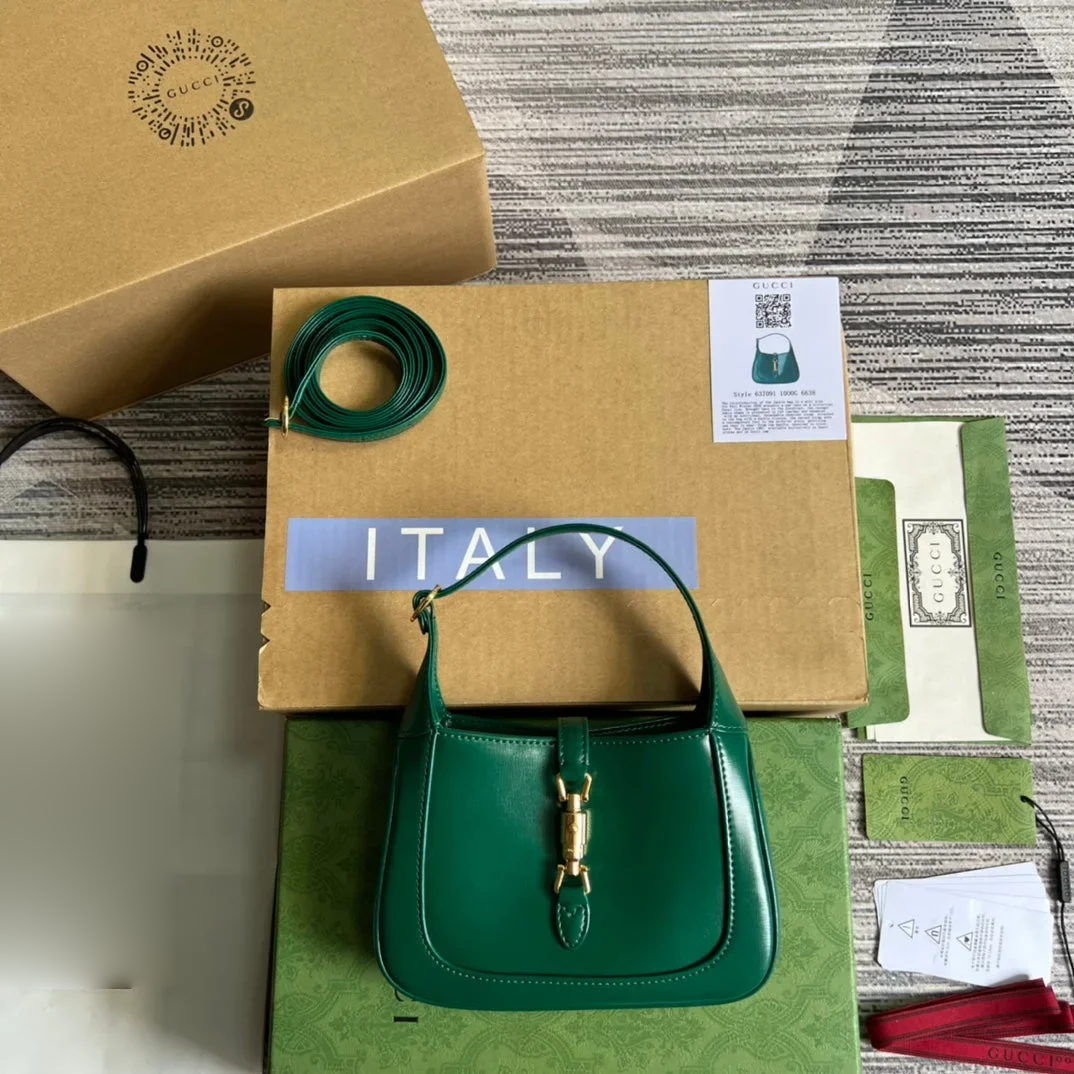 Gucci Jackie Mini 19 Shoulder Bag In Green Forest Calfskin product view 1