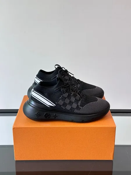 Louis Vuitton Men Black Knit Fabric Sneakers product photo