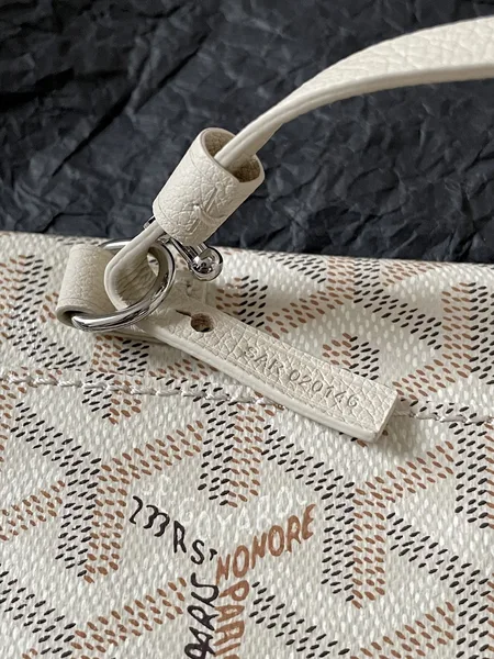 Goyard Goyardine Saint Louis Claire Voie GM White Yellow Bag product view 5