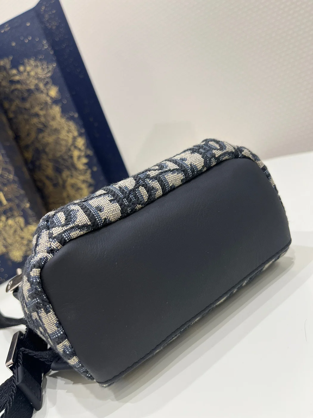 Dior Mini Bag – Oblique Pattern Fabric (24x10x16cm) product view 5