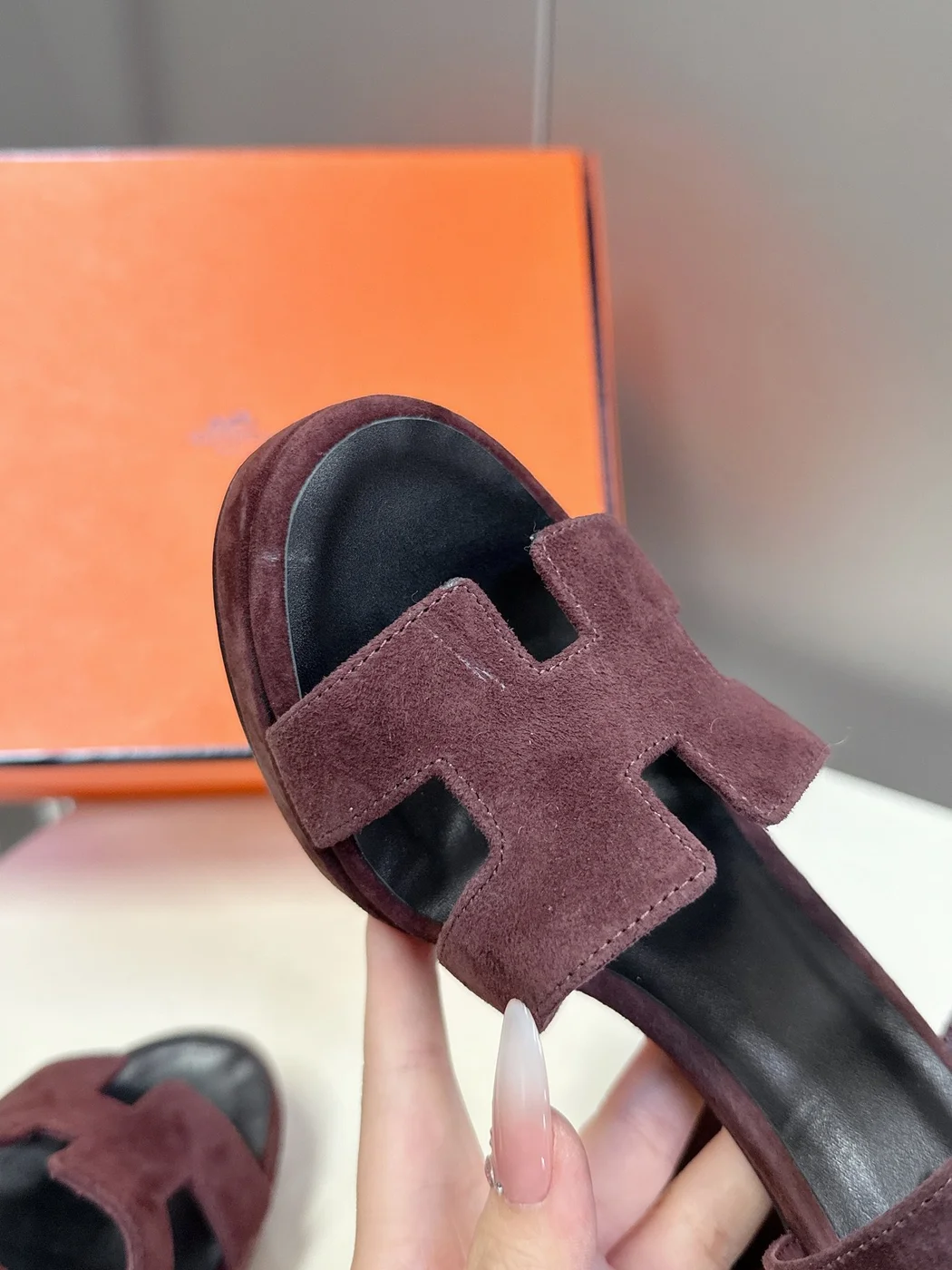Hermès Women Burgundy Suede Heels product view 2