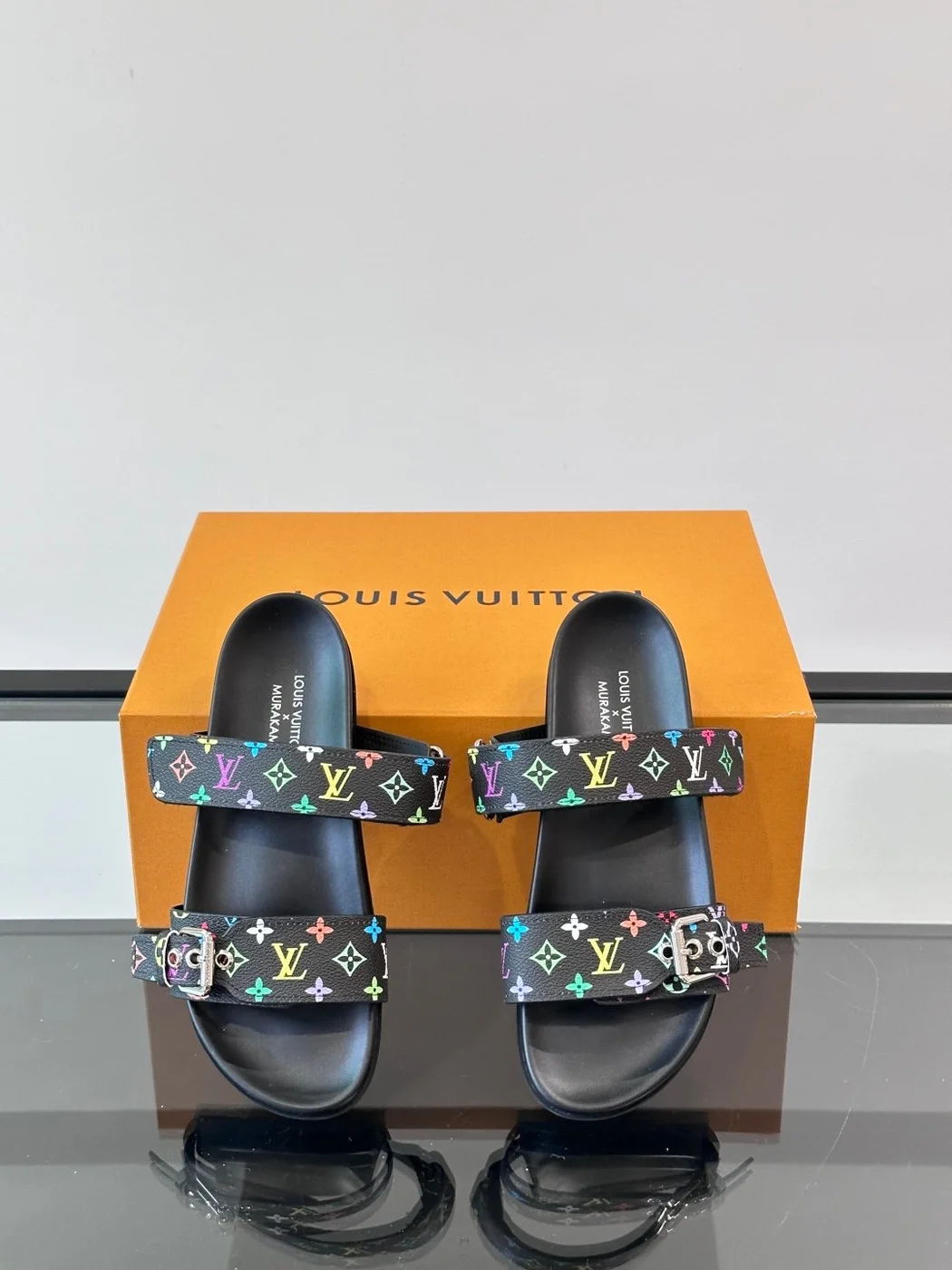 Louis Vuitton Men Black Multicolor Canvas Straps Sandals product view 6